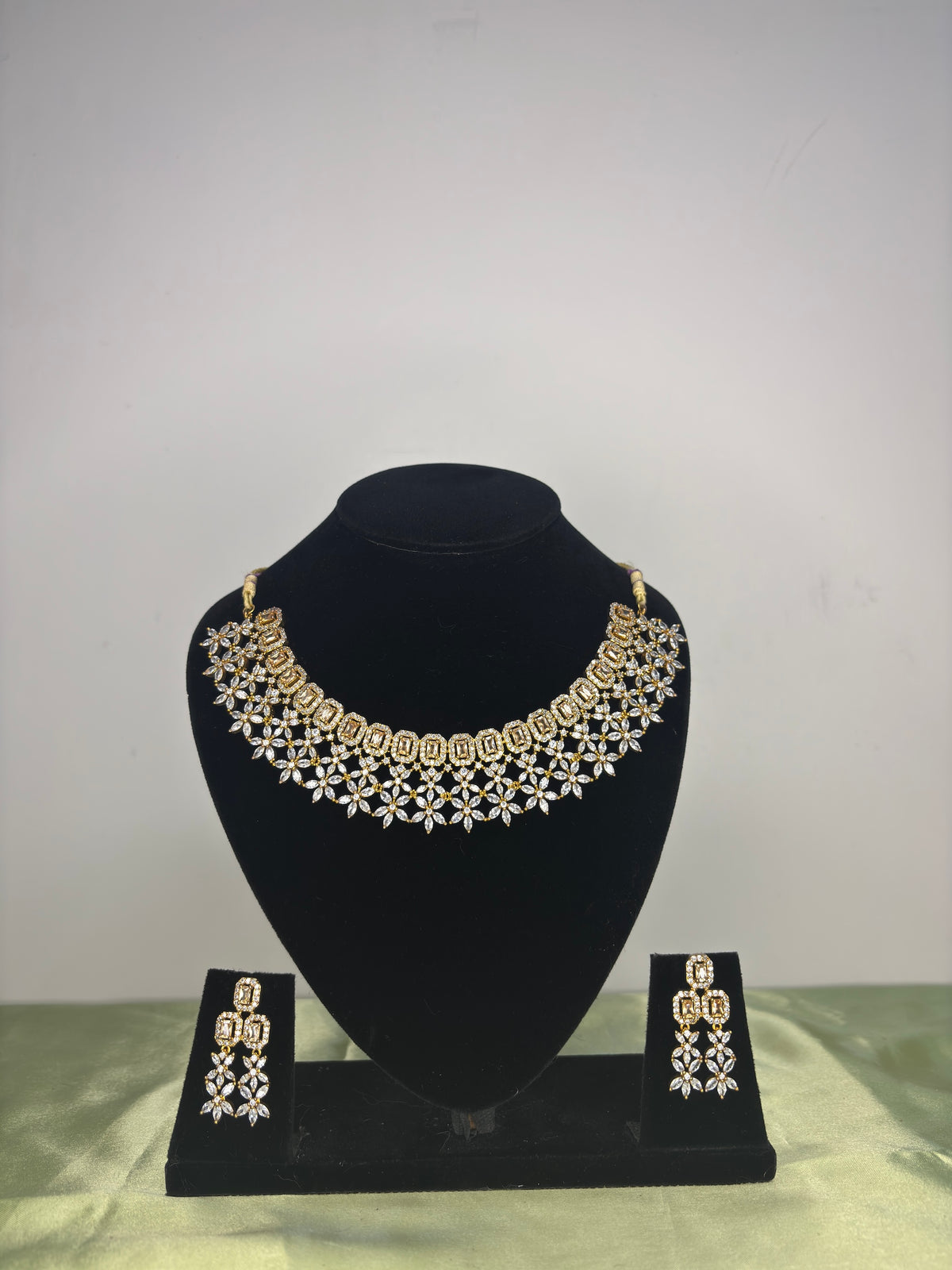 Floral CZ Diamond Collar Necklace & Stud Earrings Set