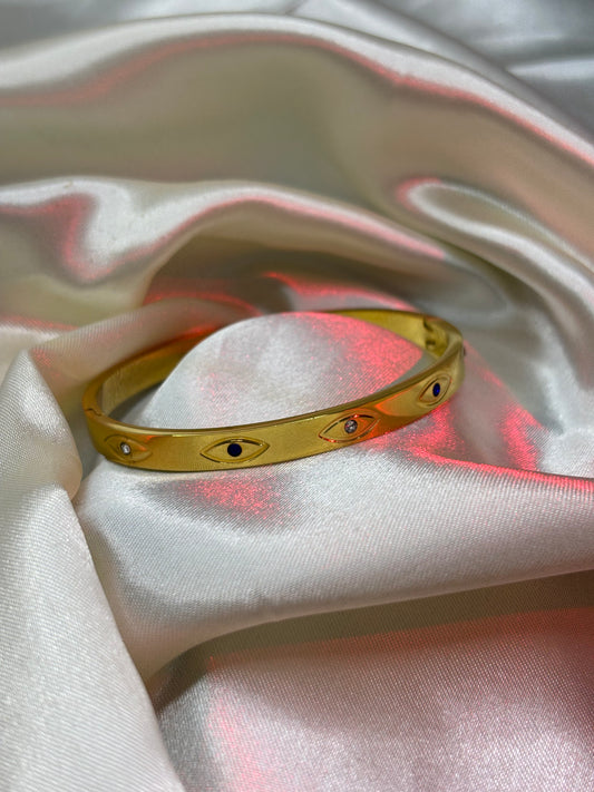Minimalist Solitaire Accent Gold Bangle