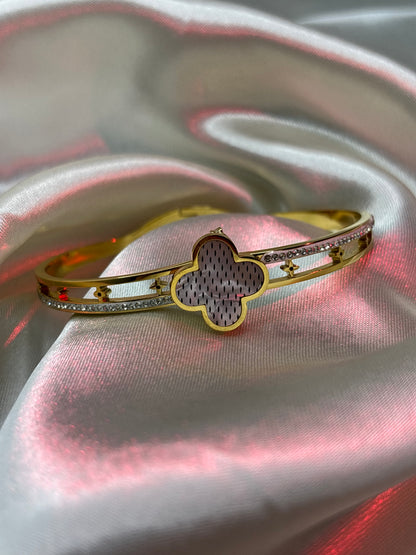 Four-Leaf Clover Mother-of-Pearl Bangle